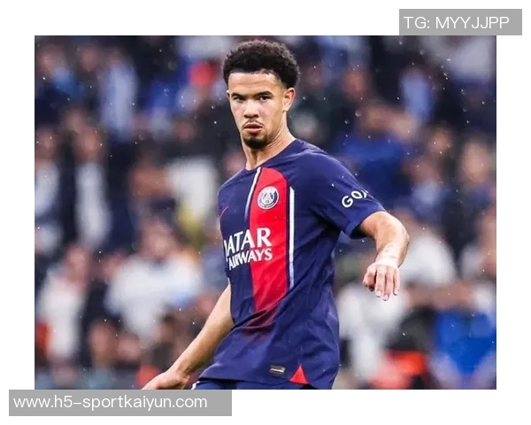 扎伊尔埃梅里盛赞登贝莱展现无与伦比的魔力与才华 扎伊尔埃梅里盛赞登贝莱展现无与伦比的魔力与才华