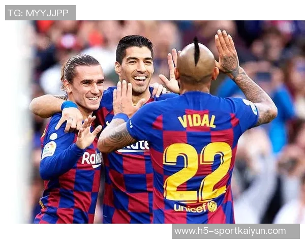 桑托斯19岁左后卫索萨与热刺达成全面协议转会即将完成